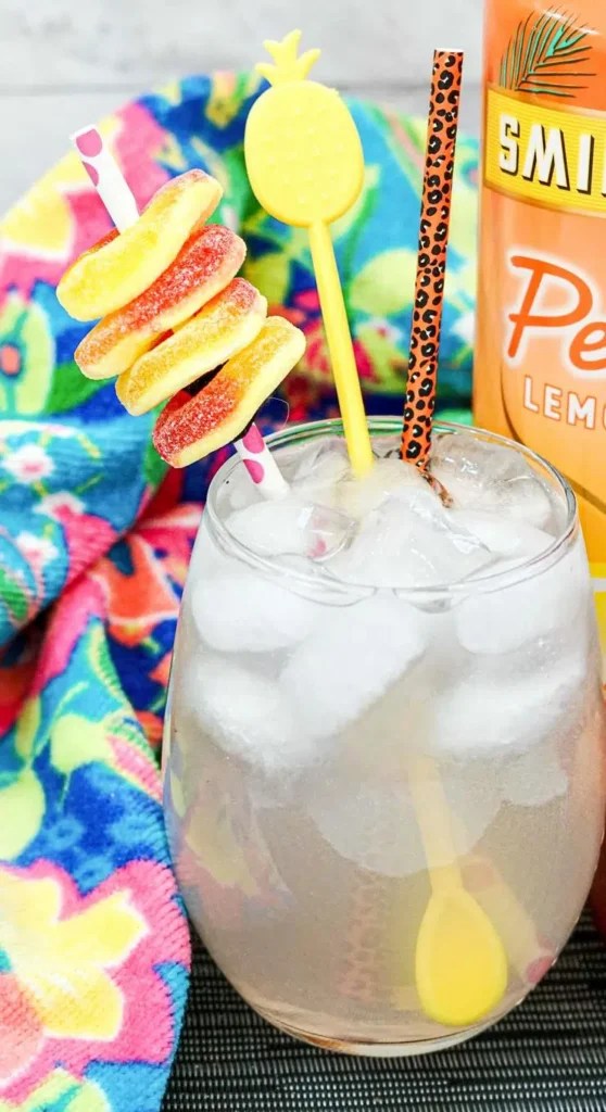 12 Best Drinks to Mix with Peach Ciroc in 2023 MyBartender
