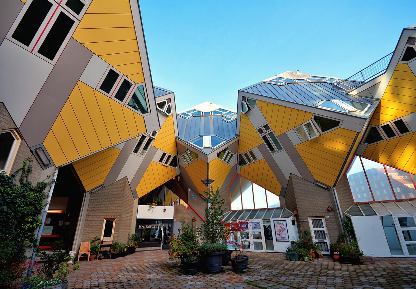 Mybestplace Kubuswoningen The Cube Houses Of Rotterdam