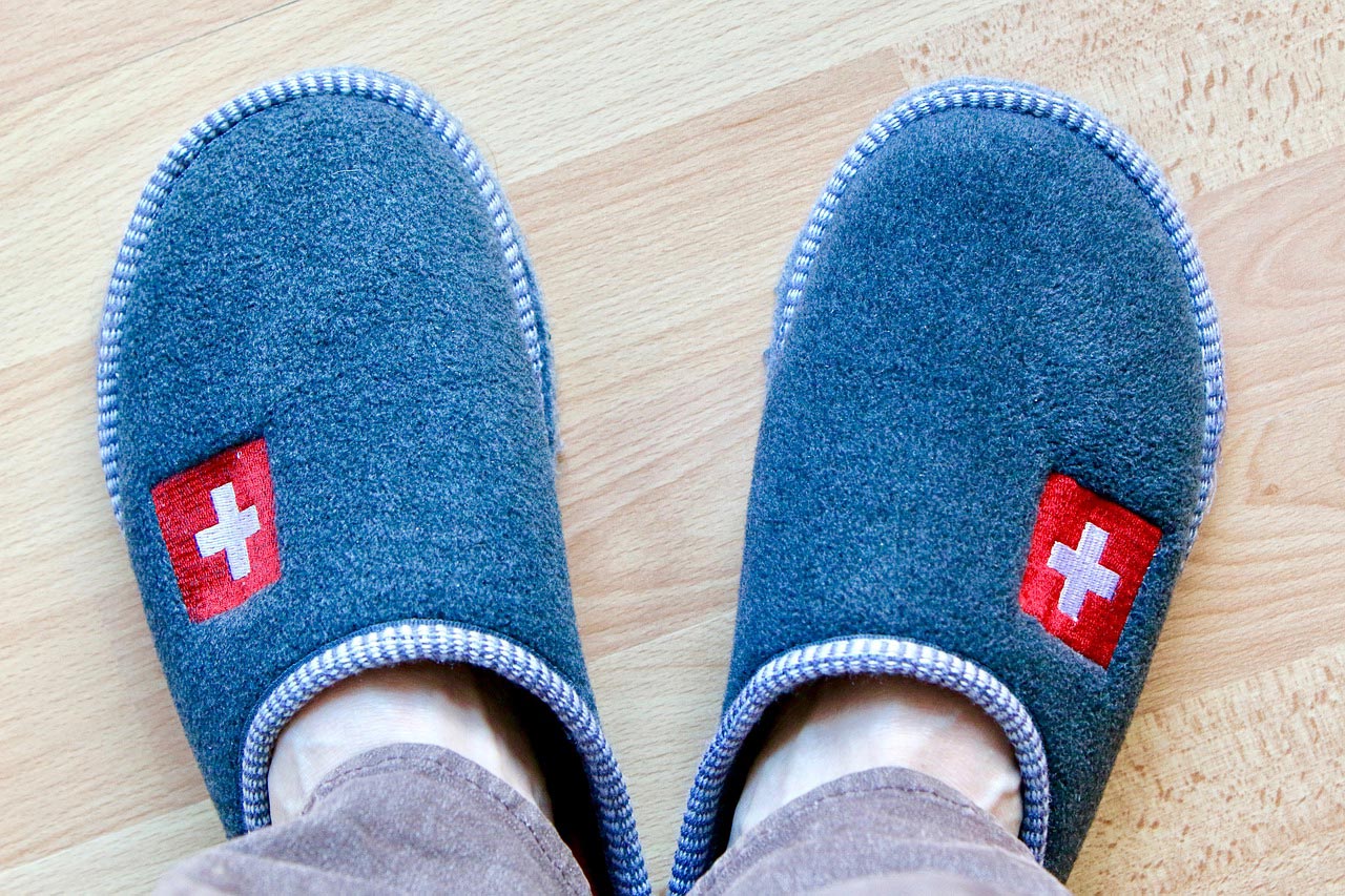 Buy > best slippers for sweaty feet 2019 > in stock