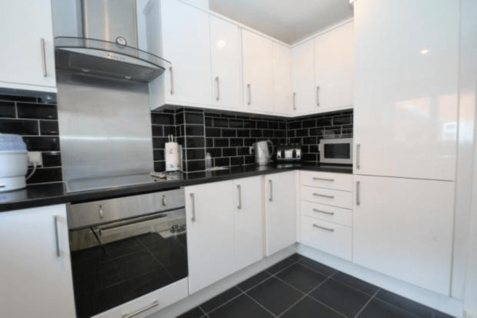 Top 14 Photos Ideas For Black And White Kitchen Wall Tiles Lentine Marine