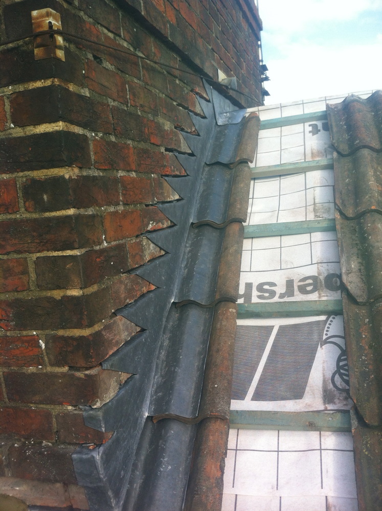 Batstones Restoration Roofing 100 Feedback, Roofer in Trowbridge