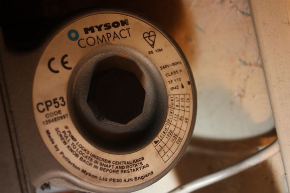Failed Myson Compact Circulating Pump CP53 Central Heating job in