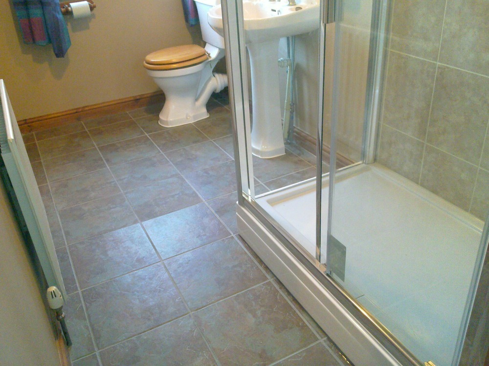 Lowes Services (East Anglia) Ltd 100 Feedback, Bathroom Fitter, Plumber, Kitchen Fitter in Beccles