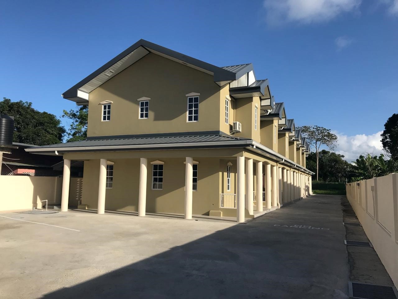 Calcutta 1 Unfurnished Townhouse for Rent (Long Term) My Bunch of Keys