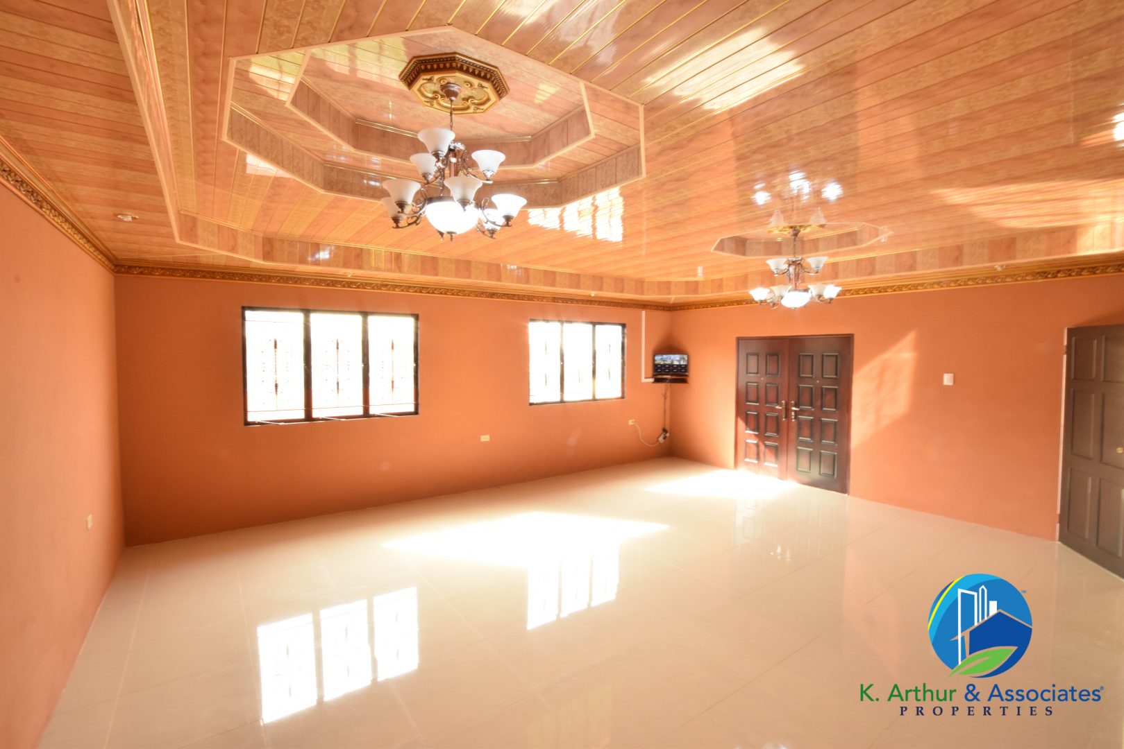 Longdenville Home For Sale!!! Price 1,600,000.00TT (negotiable) My