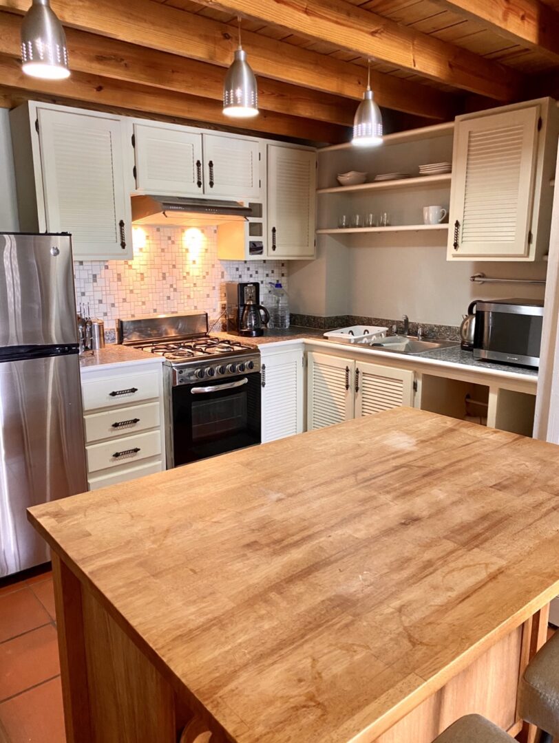 1 BEDROOM, 1 BATHROOM APARTMENT WITH LOFT LOCATED IN SPANISH VILLAS