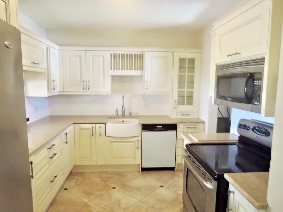 Apartment for Sale East Gate on the Greens My Bunch of Keys