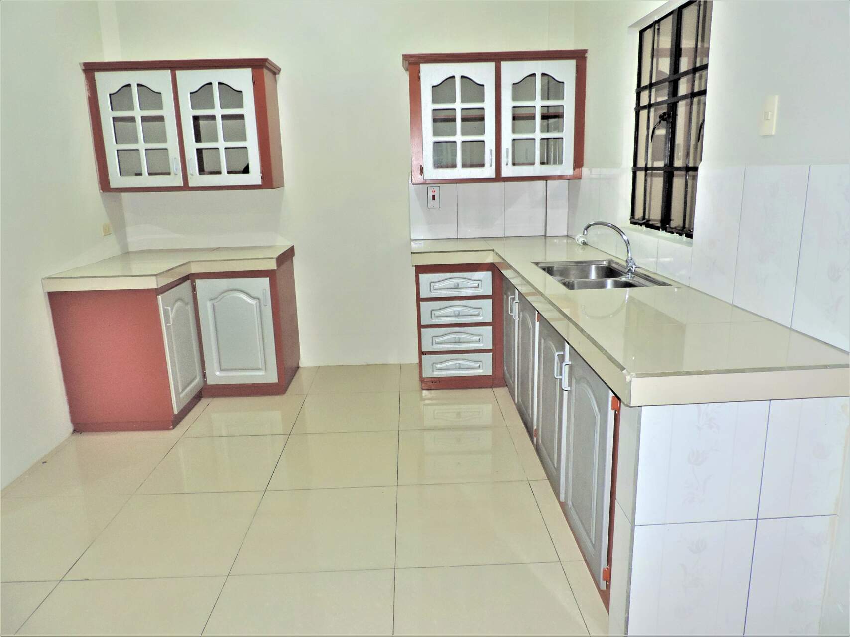 2 BEDROOM TOWNHOUSE FOR RENT BARATARIA My Bunch of Keys
