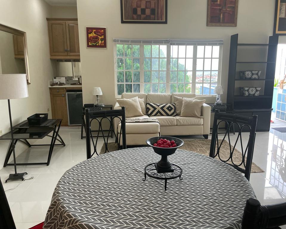 Executive Apartment For Rent Newbury Hill, Glencoe My Bunch of Keys