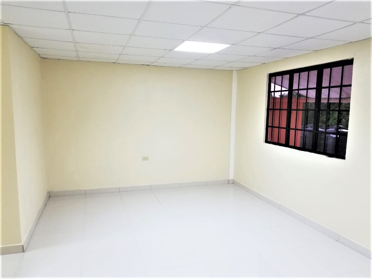 2 BEDROOM HUGE APARTMENTS FOR SALE FREEPORT My Bunch of Keys