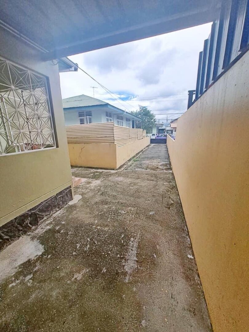 St James Home for Sale! My Bunch of Keys