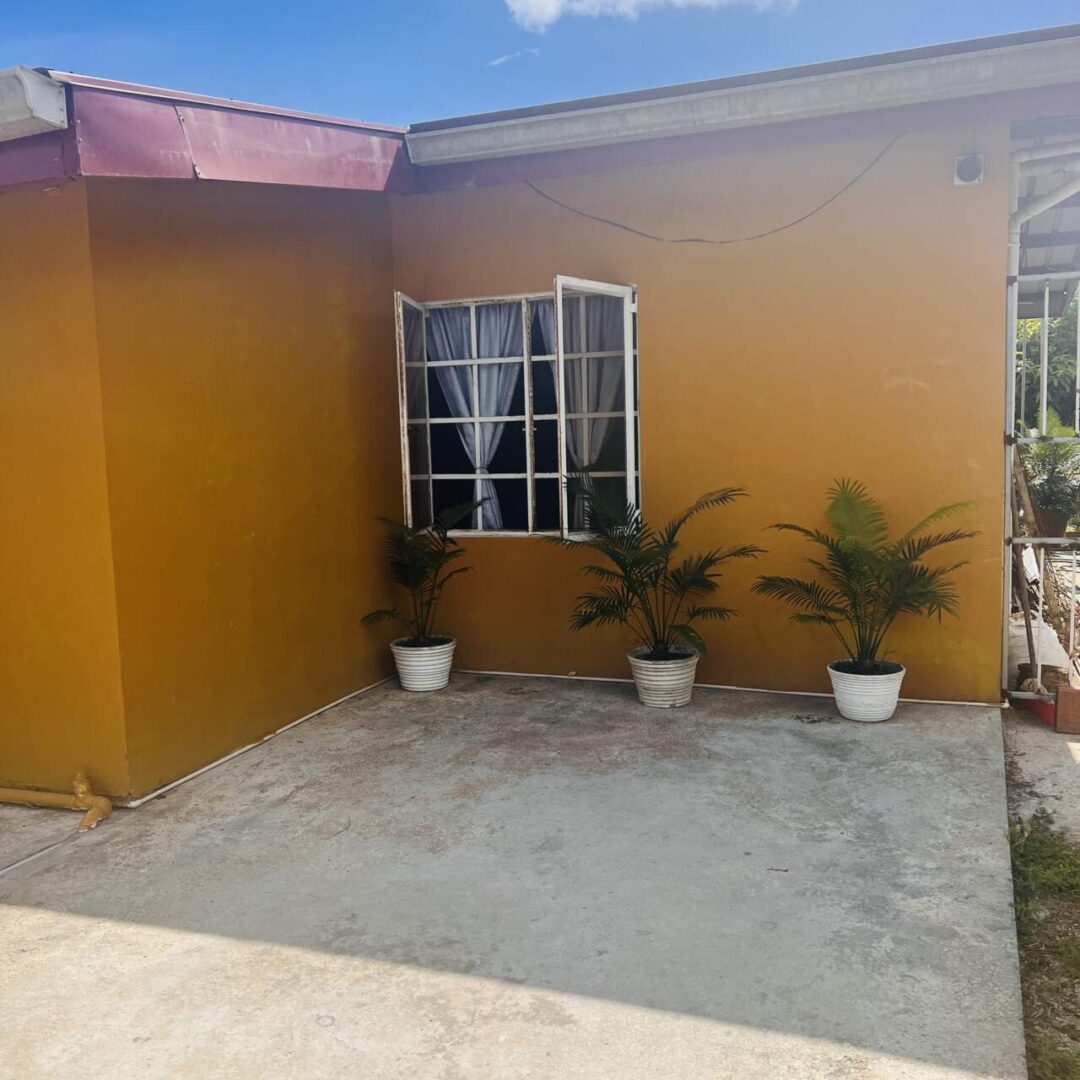 Santa Rosa HeightsApartment1 Bedroom; 1 Bathroom; AC; Secured Parking