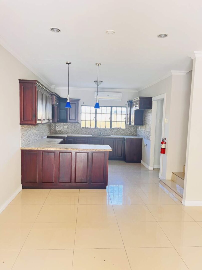 South WestGasparilloTownhouse3Bed2.5BathPoolGated Community My