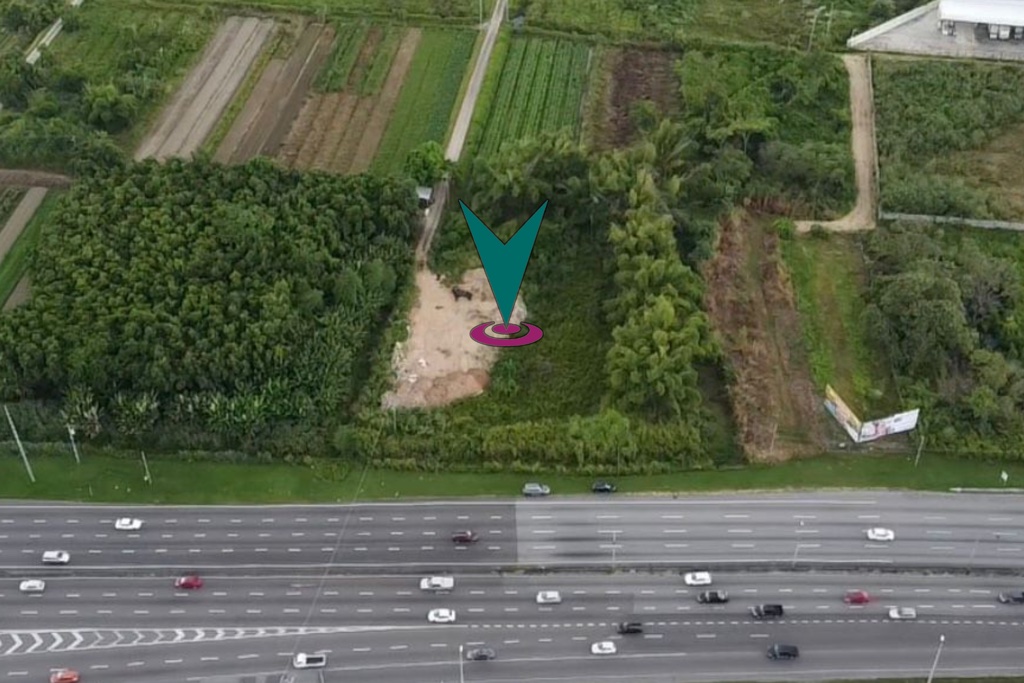 COMMERCIAL LAND FOR SALE Churchill Roosevelt Highway, Aranguez TTD