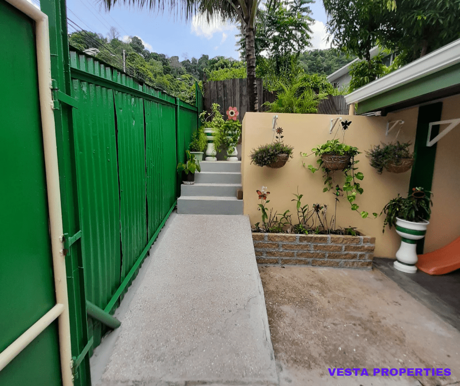 5 Bedroom House Santa Cruz My Bunch of Keys