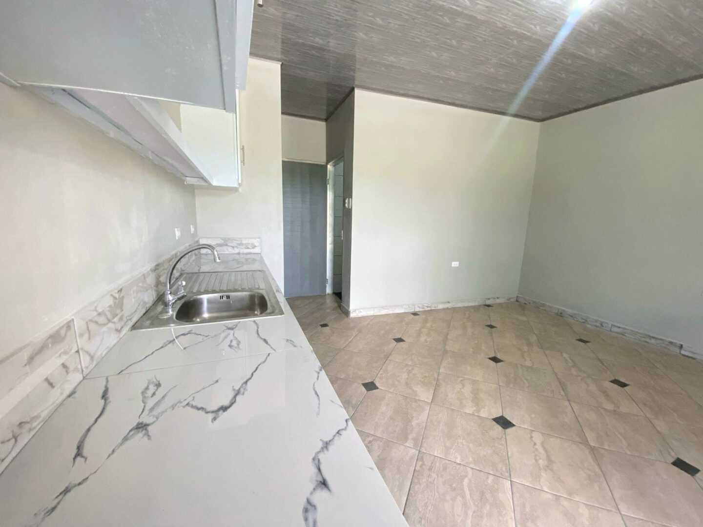 UNFURNISHED ONE BEDROOM APARTMENT FOR RENT FREEPORT My Bunch of Keys