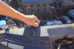 7 Clogged Radiator Symptoms (and How to Flush it) - My Car Makes Noise
