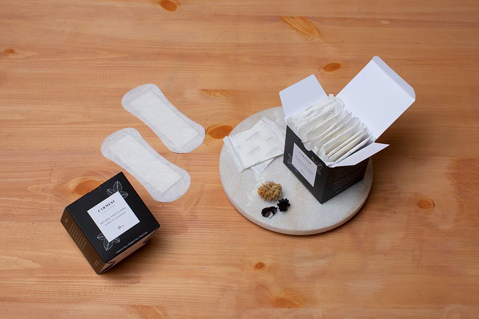 Importance of Panty Liners & How to Use Panty Liners? Carmesi