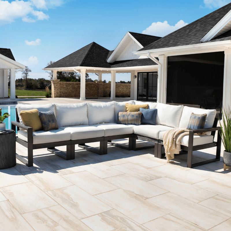 EdgeJerry's Casual Patio