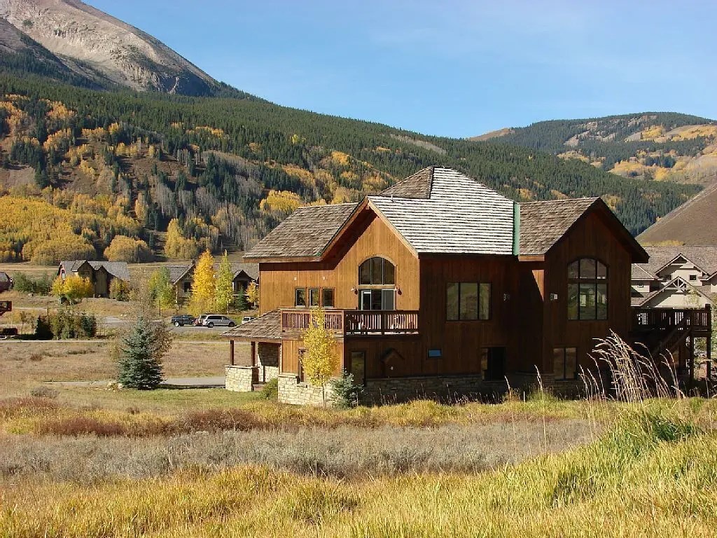 "The 8th Green" of the Club at Crested Butte! Dog Friendly. MyCBGuide