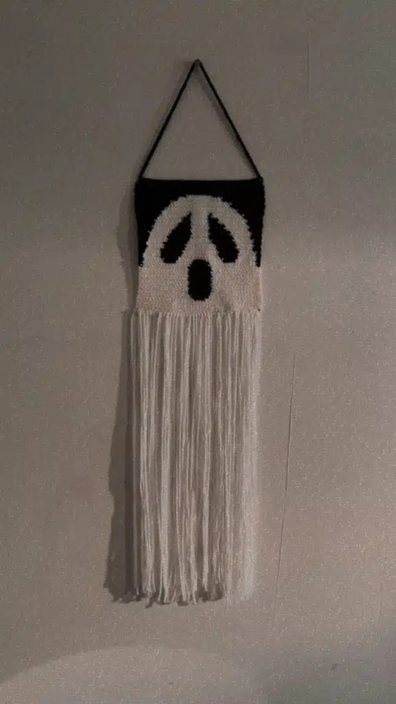 Crochet ghost wall hanging My Community Made