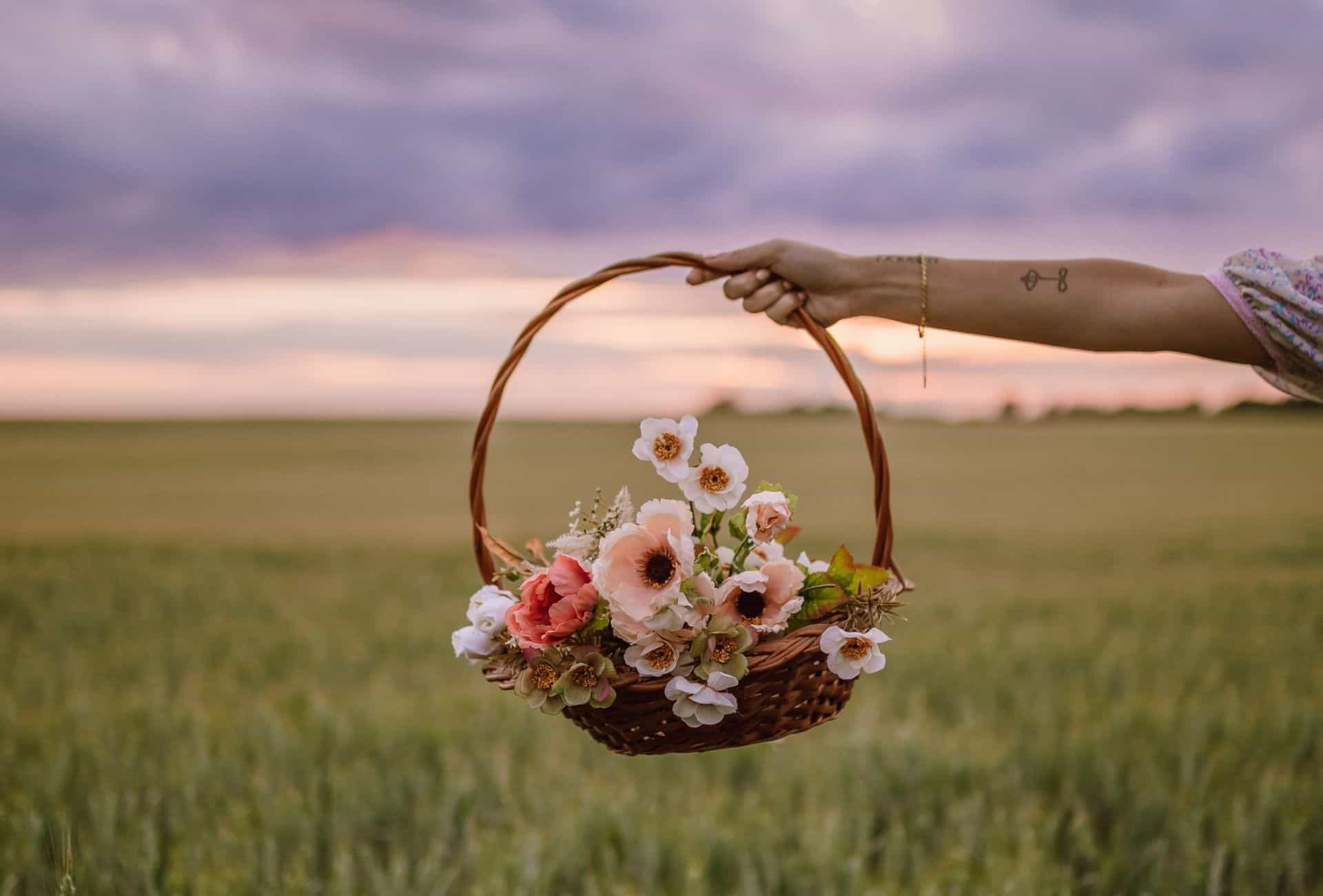 17 Relaxing Cottagecore Activities for Every Season My Cottagecore