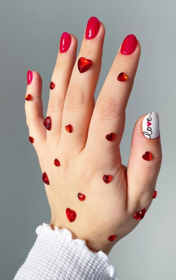 Nails Design Charming short acrylic heart nails to try for your