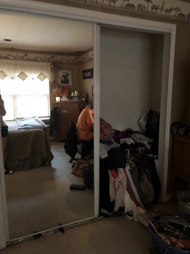 Why You Shouldn't Use Wire Shelving | My Custom Closet