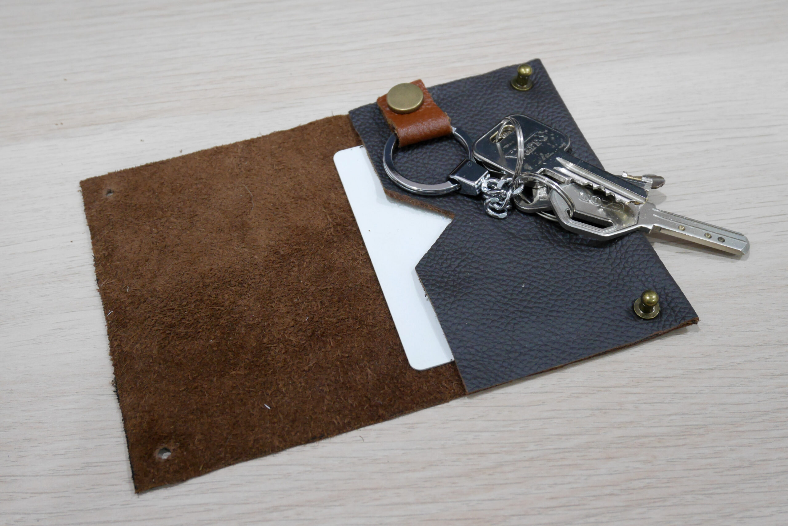 Making a key & card holder (free template) my dainty dreams