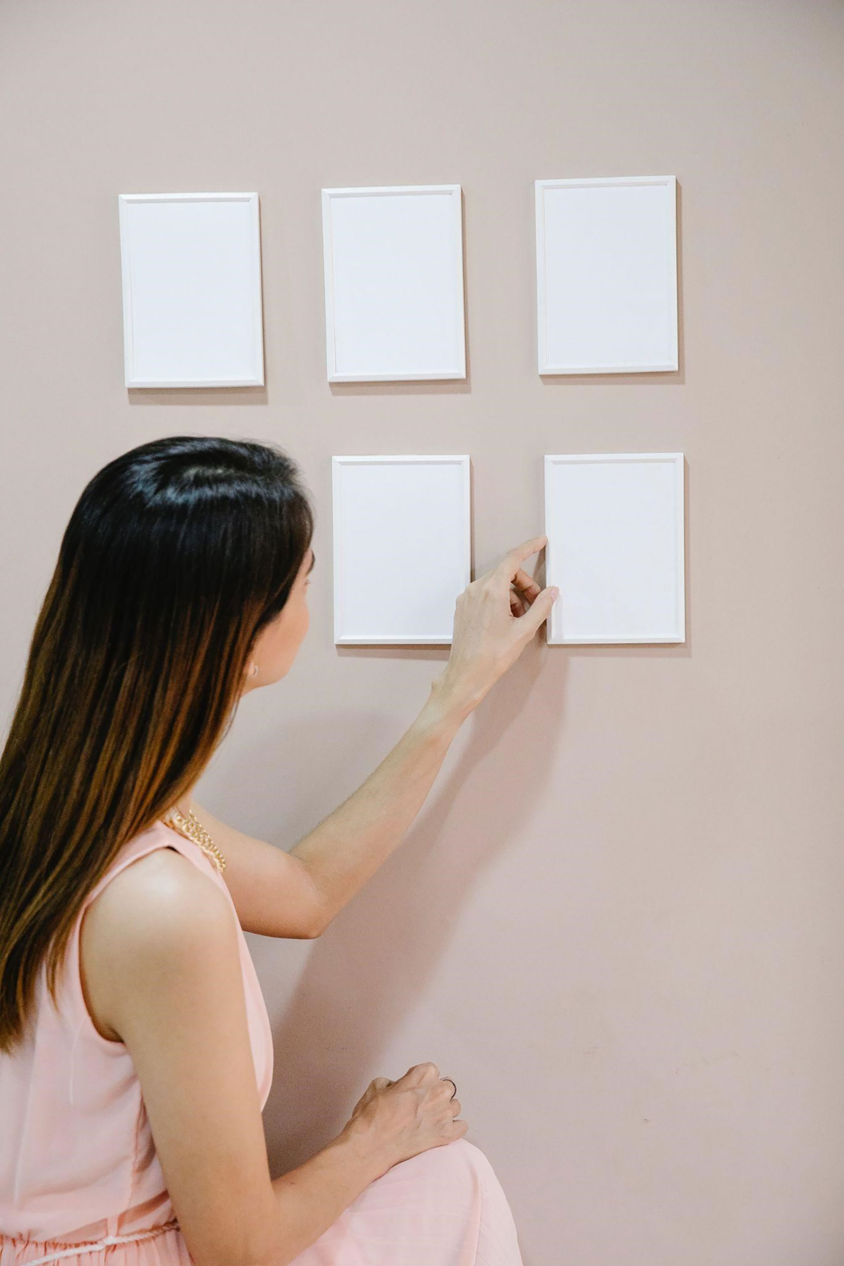 How To Arrange Wall Art Like A Pro My Decorative