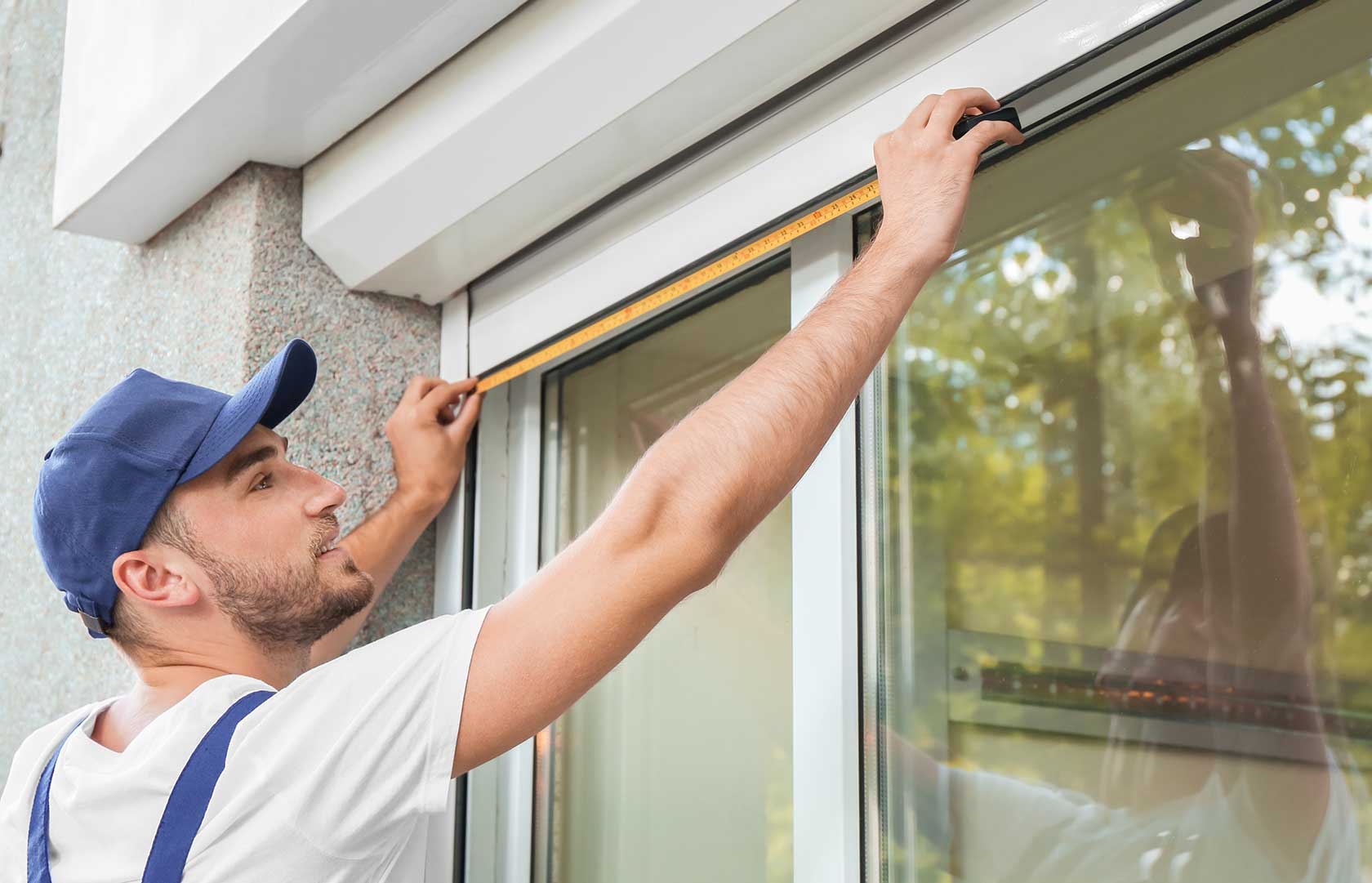 How To Choose A Retractable Screen That Fits Your Home My Decorative