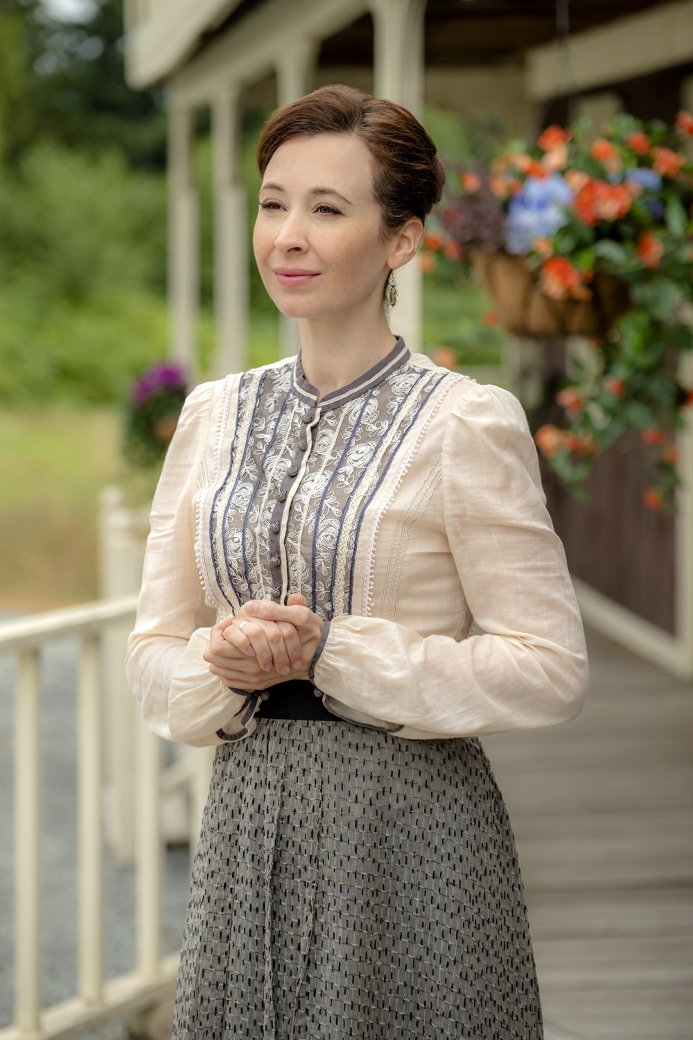 Media From the Heart by Ruth Hill Interview With Actress Loretta