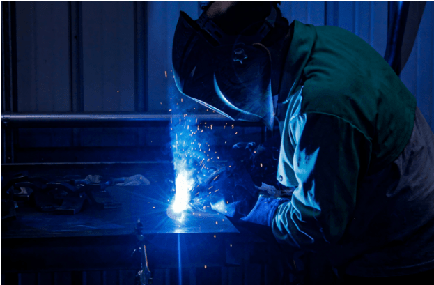 Meningkatnya Permintaan Global akan Teknologi dan Bakat Pengelasan Laser