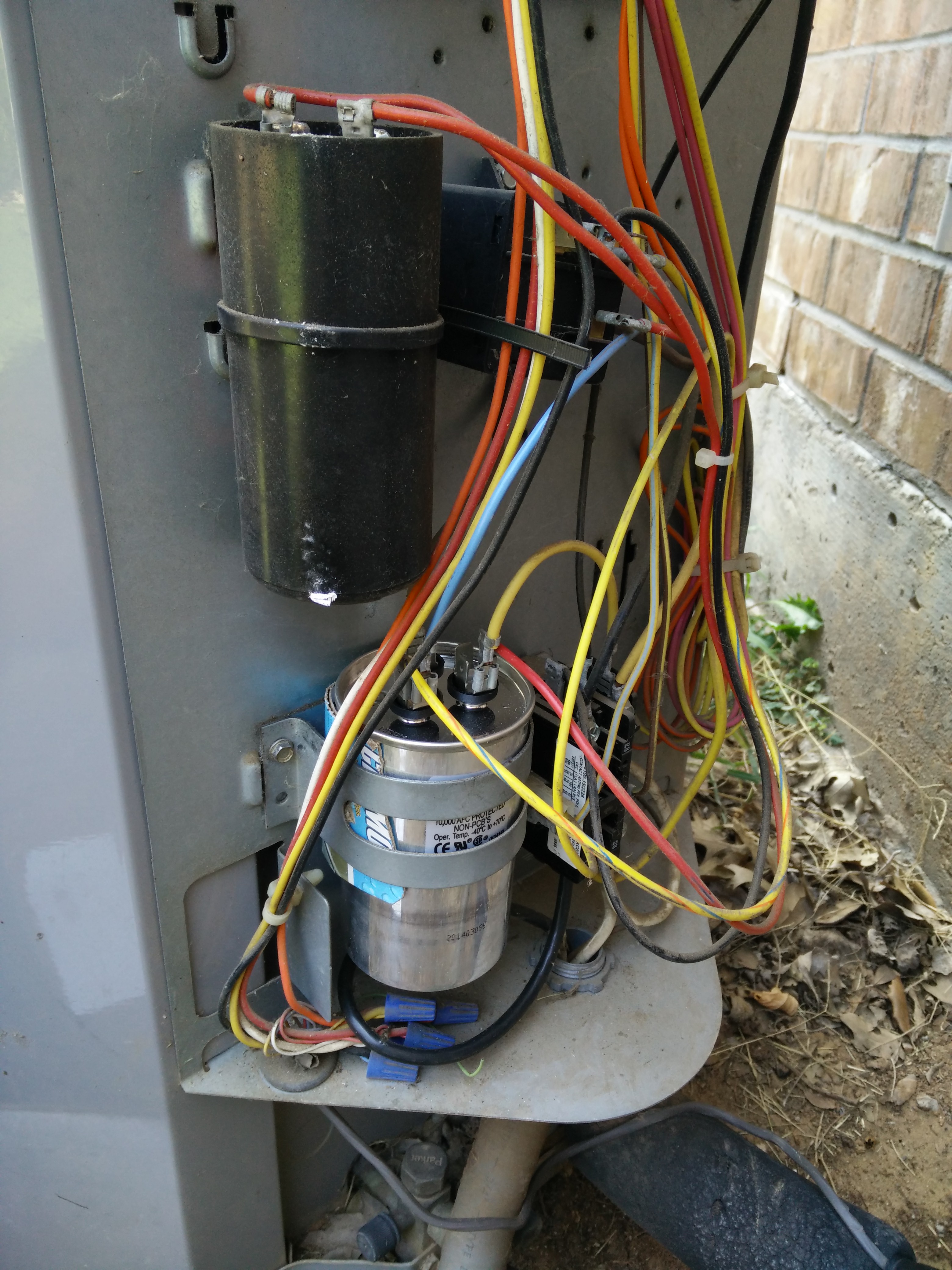 Replacing Capacitor on AC Condenser unit. My DIY Projects