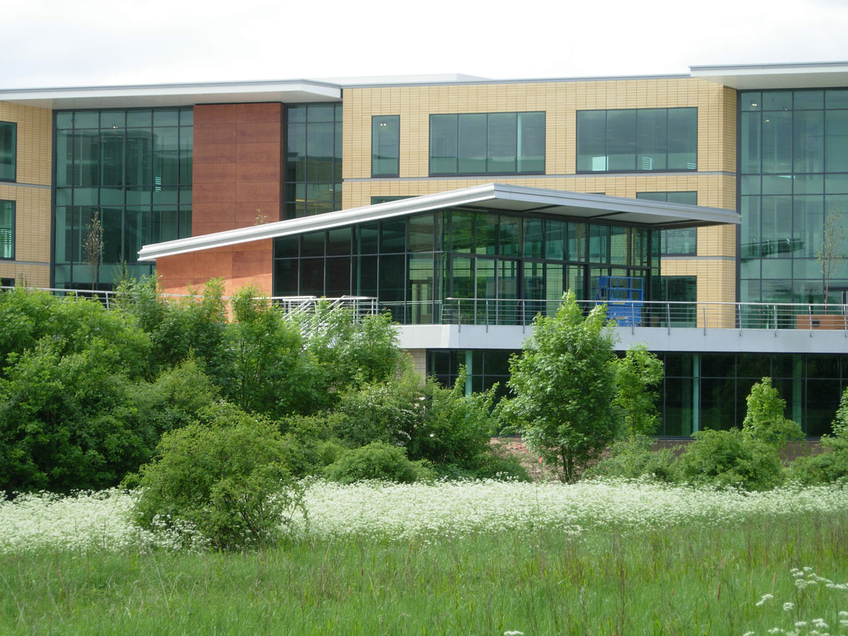 Unilever HQ Leatherhead Commercial Office Design / Architecture dna architects