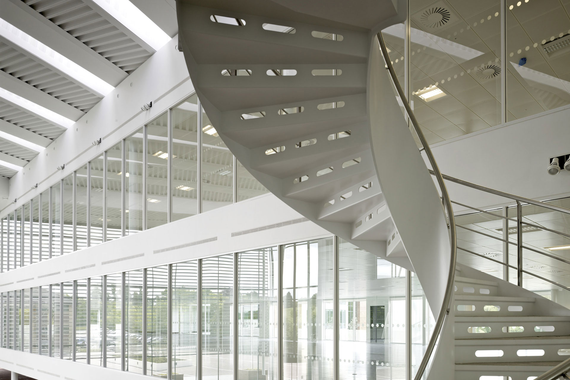 3Unilever HQ Leatherhead Commercial Office Design / Architecture dn