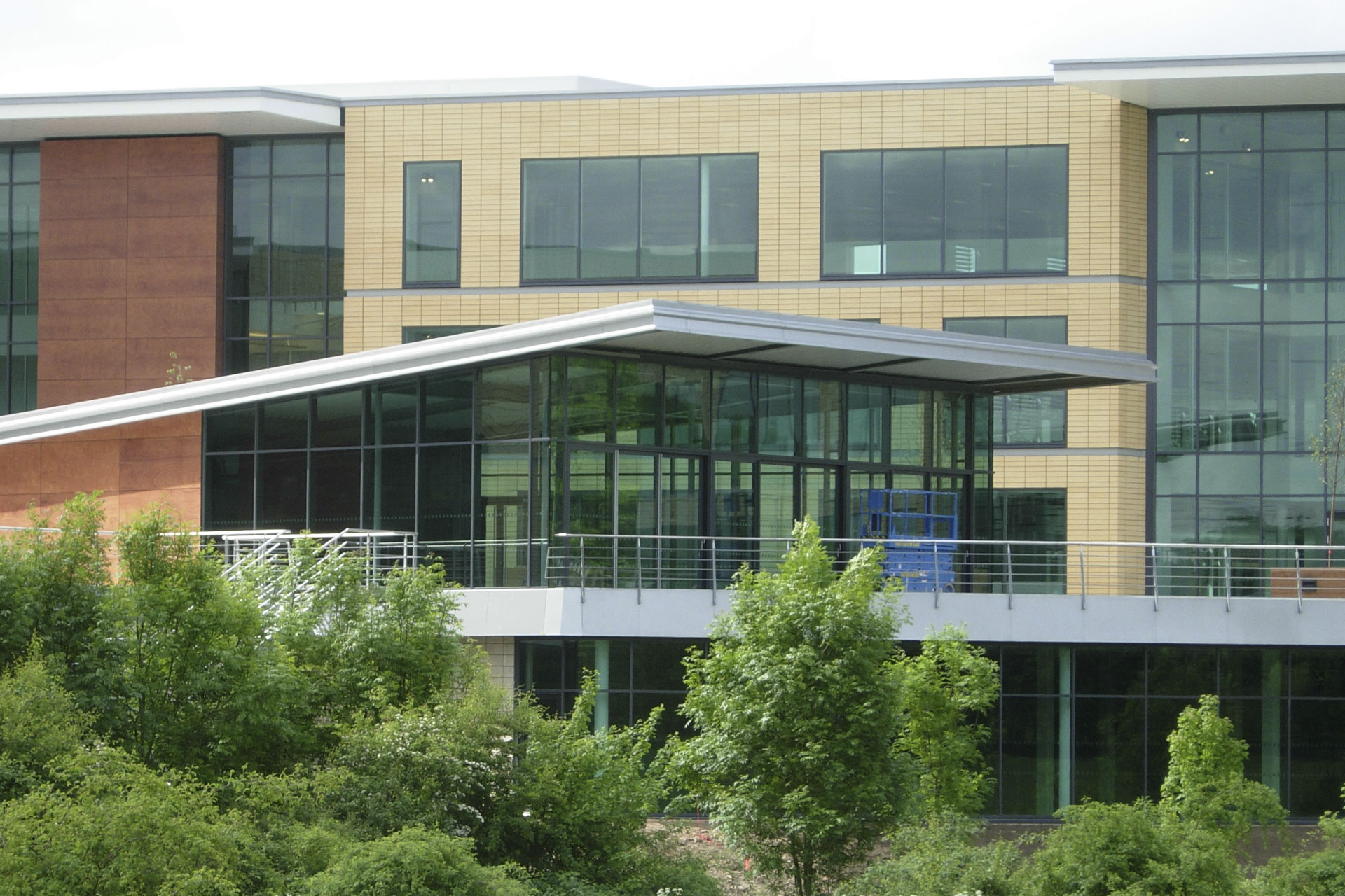Unilever HQ Leatherhead Commercial Office Design / Architecture dn