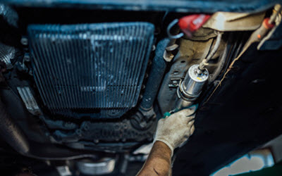 What Causes Your Jaguar's Engine to Run Rich or Lean?