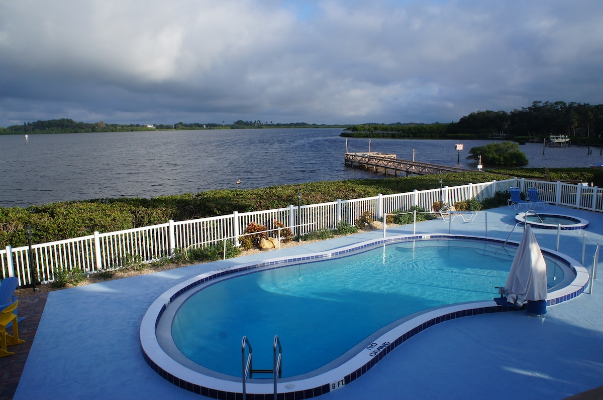 RV Park in Palmetto, FL Fisherman's Cove RV Resort