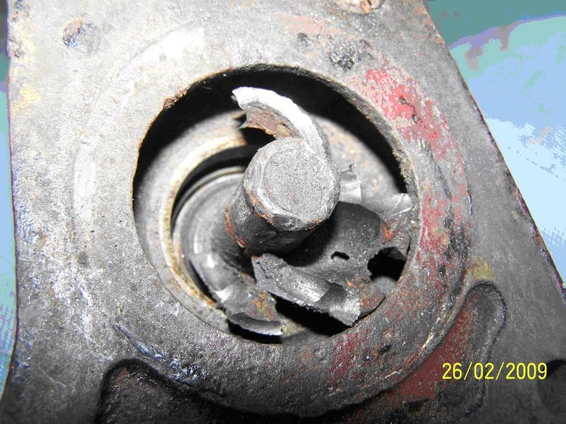 B.B. 1949 1953 FORD FLATHEAD WATER PUMP REBUILDING The FlatSpot