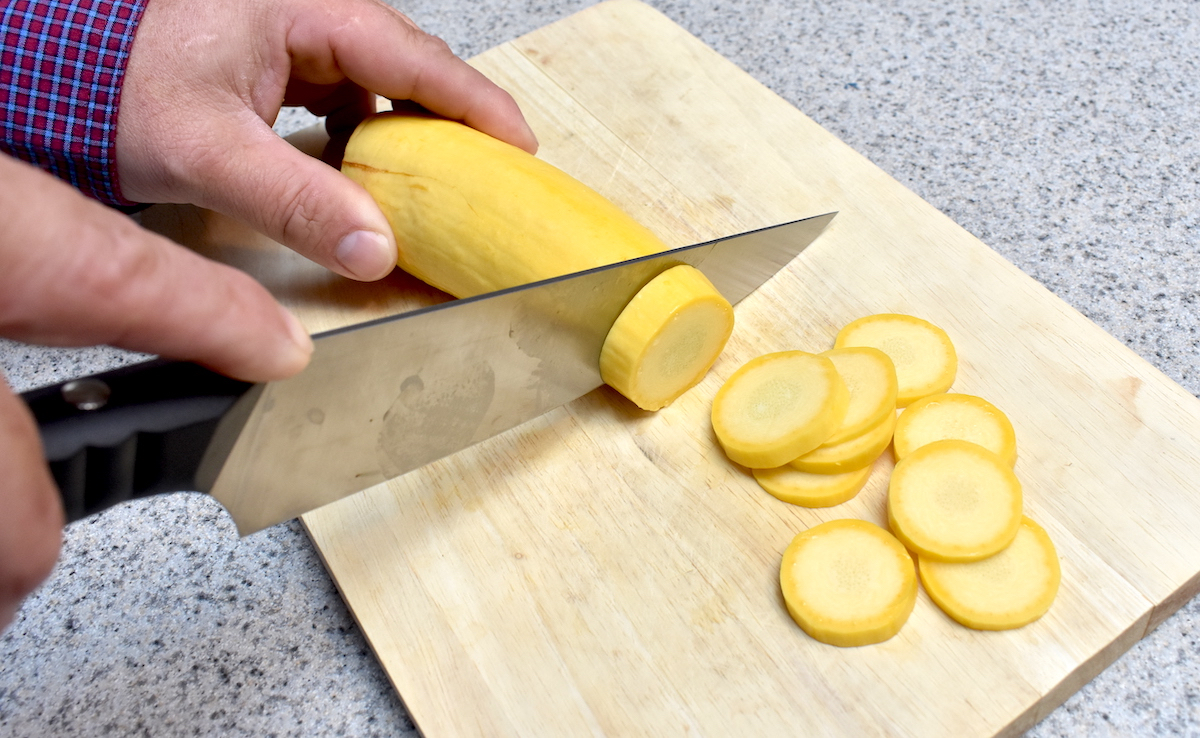 Selecting the Proper Kitchen Knives jobbankcanda.ca