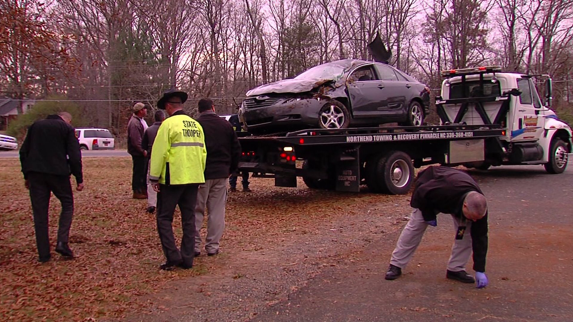 Suspects lead police on chase in stolen car in King, crash
