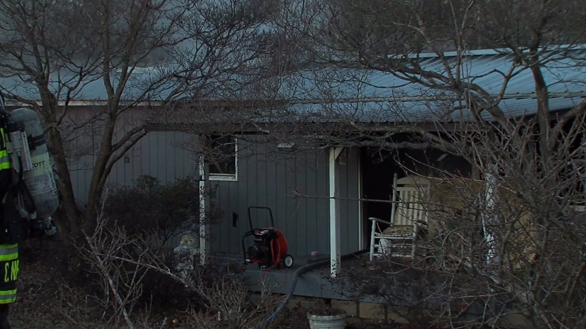 Boy, grandfather escape house fire in Davidson County