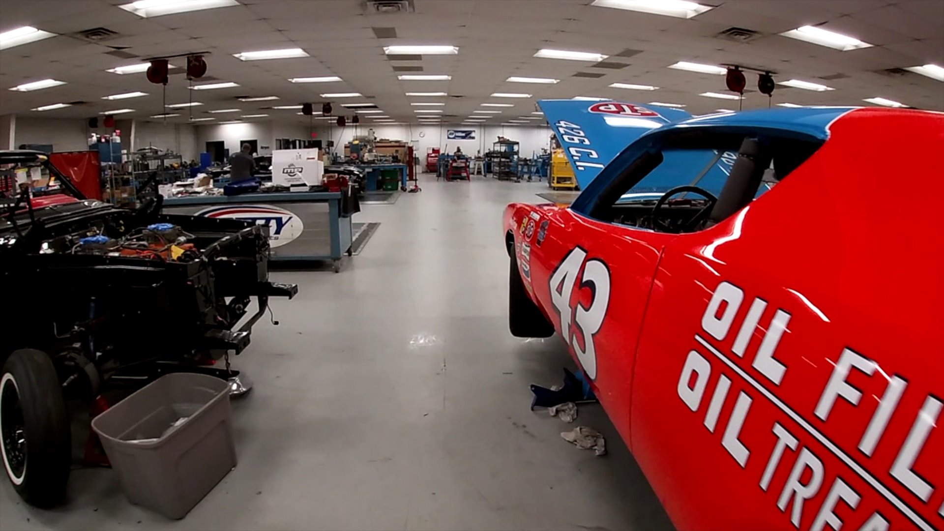 Richard Petty Garage Car Show Dandk Organizer