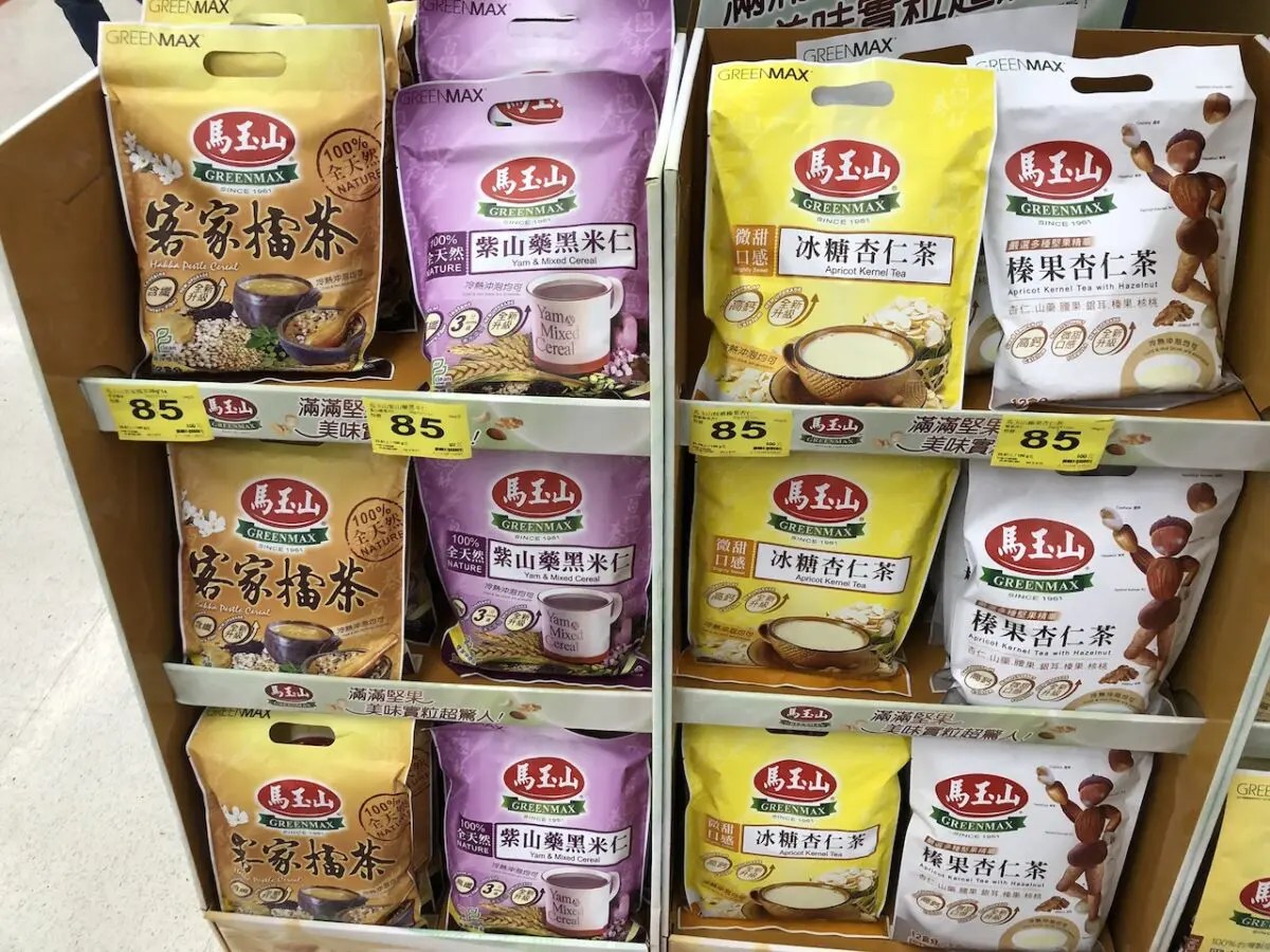 現地の生活感が感じられる!台北市内の大型スーパーへ行ってみました。