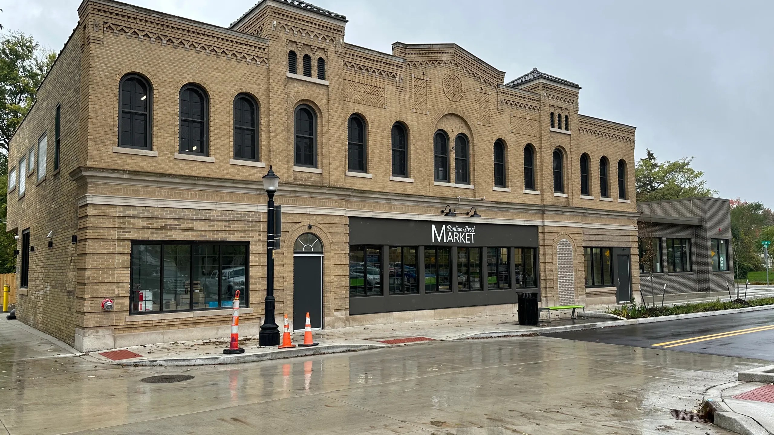 New Pontiac Street Market Opening Brings Economic Promise to Southeast Fort Wayne Black