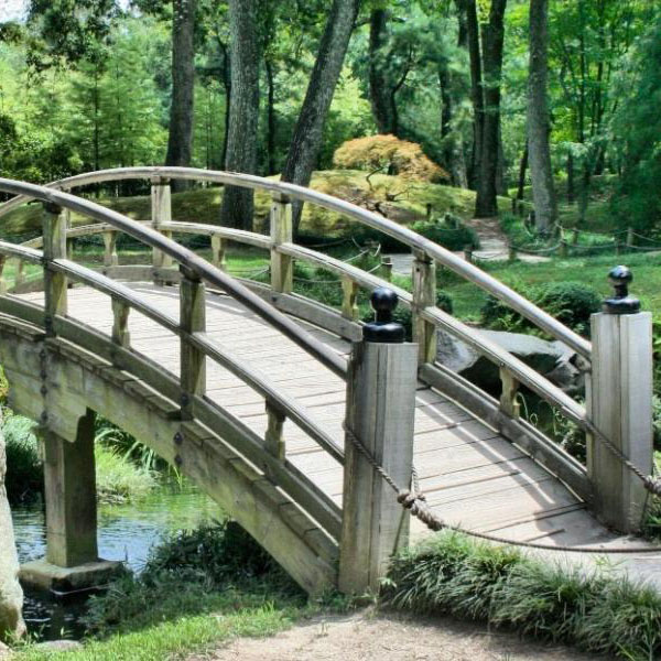 10 Best Garden Bridges [Decorative Wooden & Metal] Updated Mar 2024