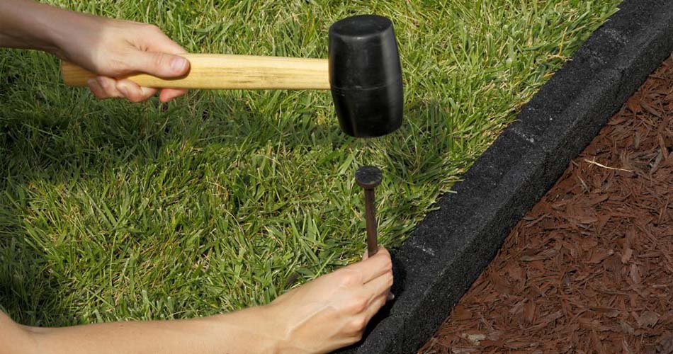 How to Install Plastic Lawn Edging Ultimate Guide MyGardenZone