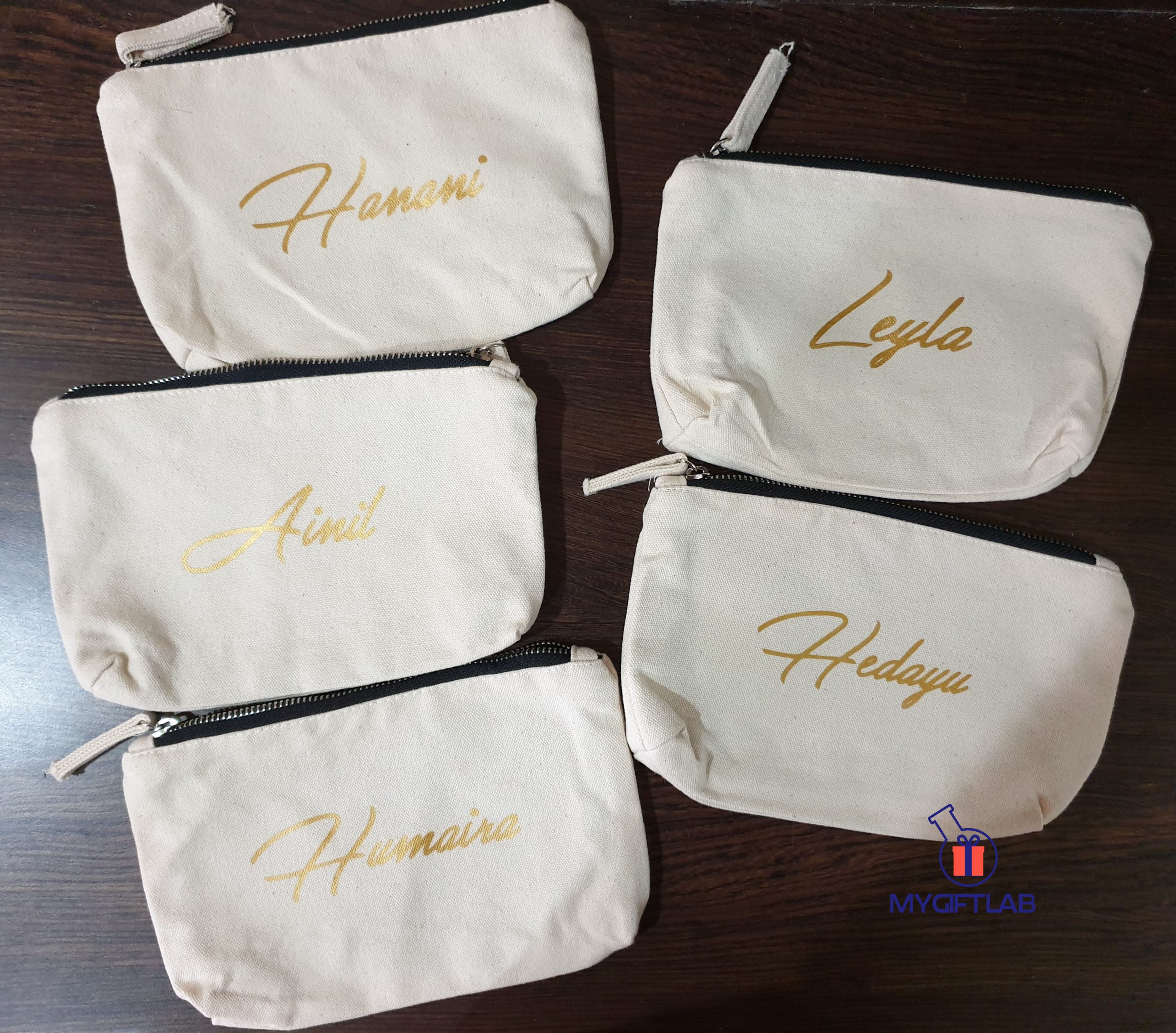 Multipurpose Beige Pouch with Zip Mygiftlab