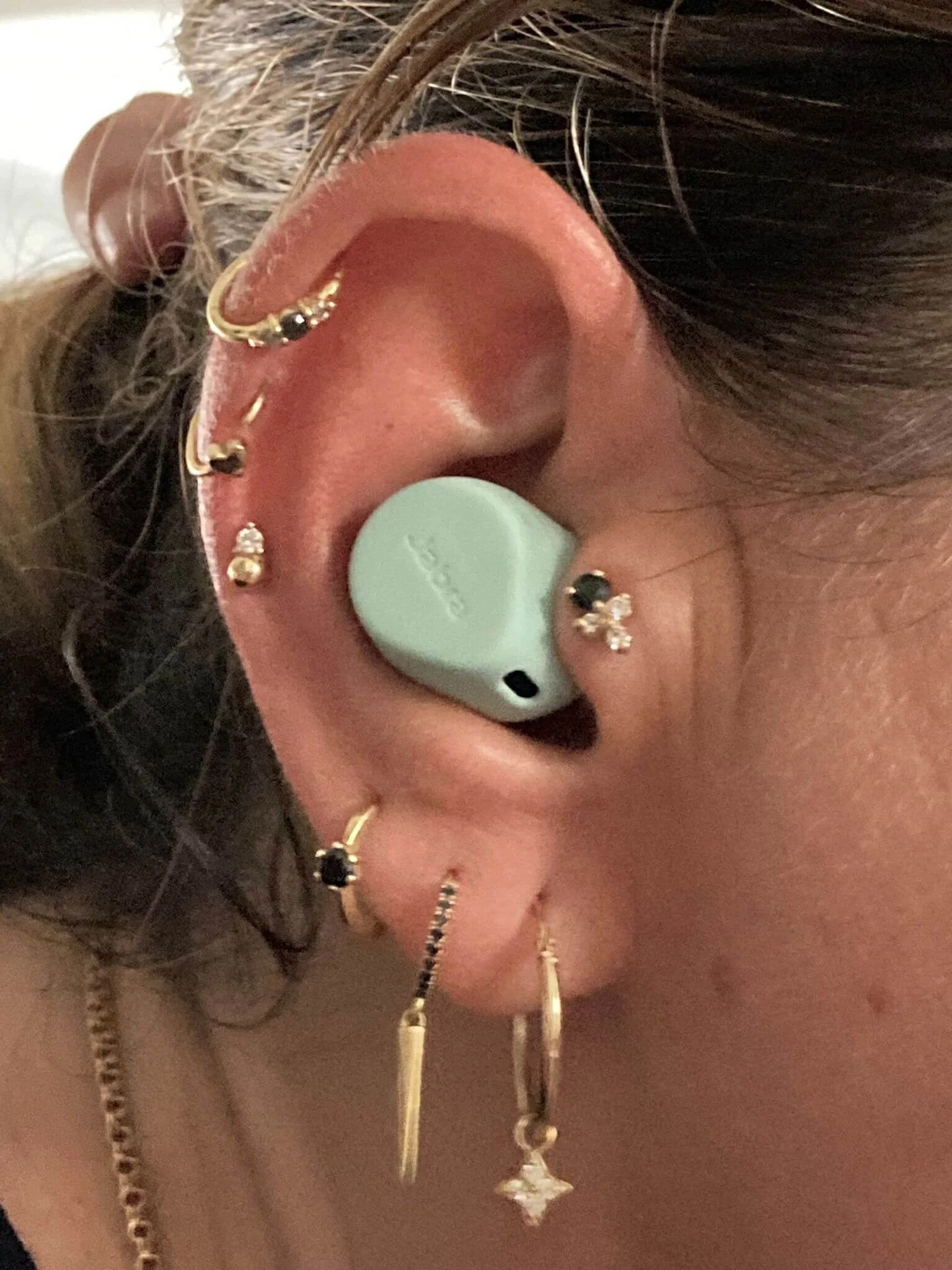 7 Best Earbuds for Tragus Piercing to wear)